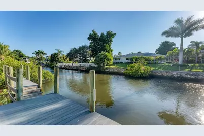 7300 Cove Terrace, Sarasota, FL 34231 - Photo 55