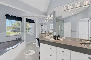 7300 Cove Terrace, Sarasota, FL 34231 - Photo 35