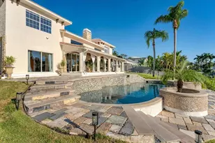 7300 Cove Terrace, Sarasota, FL 34231 - Photo 51