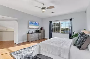 7300 Cove Terrace, Sarasota, FL 34231 - Photo 29