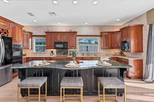 7300 Cove Terrace, Sarasota, FL 34231 - Photo 13