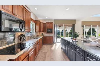 7300 Cove Terrace, Sarasota, FL 34231 - Photo 15