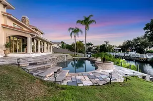 7300 Cove Terrace, Sarasota, FL 34231 - Photo 9