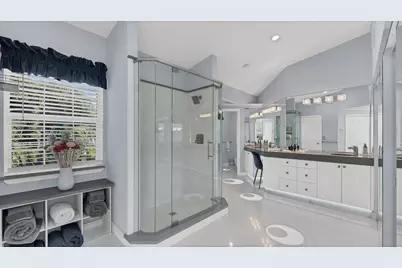 7300 Cove Terrace, Sarasota, FL 34231 - Photo 27