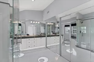 7300 Cove Terrace, Sarasota, FL 34231 - Photo 33