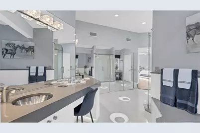 7300 Cove Terrace, Sarasota, FL 34231 - Photo 25