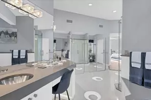 7300 Cove Terrace, Sarasota, FL 34231 - Photo 25