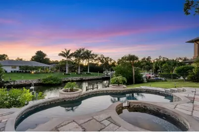 7300 Cove Terrace, Sarasota, FL 34231 - Photo 7