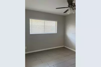 3001 Bee Ridge Road #206, Sarasota, FL 34239 - Photo 9