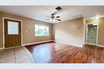 933 SE 26th Street, Cape Coral, FL 33904 - Photo 7