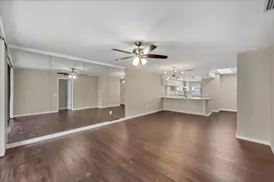 3363 Cross Creek Dr, Sarasota, FL 34231 - Photo 9