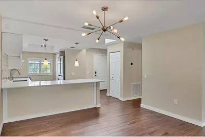 3363 Cross Creek Drive #3363, Sarasota, FL 34231 - Photo 9