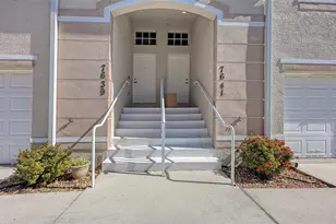 7641 Sweetbay Cir, Bradenton, FL 34203 - Photo 3