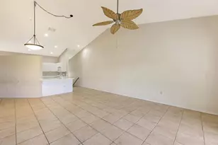 7641 Sweetbay Cir, Bradenton, FL 34203 - Photo 7