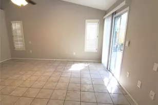 4218 St Charles Dr, Sarasota, FL 34243 - Photo 5