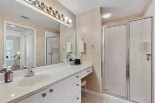 9470 High Gate Dr, Sarasota, FL 34238 - Photo 25