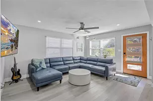 821 41st St, Sarasota, FL 34234 - Photo 11