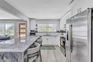 821 41st St, Sarasota, FL 34234 - Photo 15