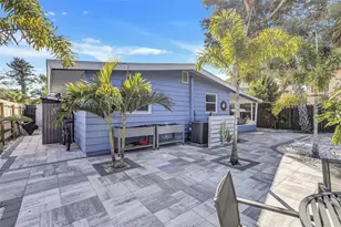 821 41st St, Sarasota, FL 34234 - Photo 57