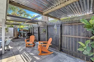 821 41st St, Sarasota, FL 34234 - Photo 33