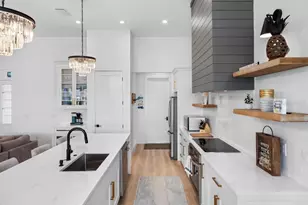 8125 Mossborger Ave, North Port, FL 34287 - Photo 9