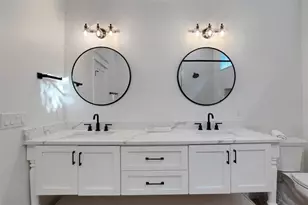 305 73rd St, Holmes Beach, FL 34217 - Photo 55