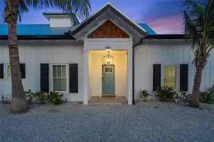 305 73rd St, Holmes Beach, FL 34217 - Photo 3
