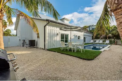 305 73rd Street, Holmes Beach, FL 34217 - Photo 31