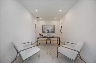 2590 Floyd St, Sarasota, FL 34239 - Photo 25