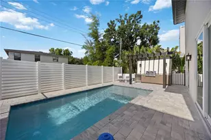 2590 Floyd St, Sarasota, FL 34239 - Photo 69