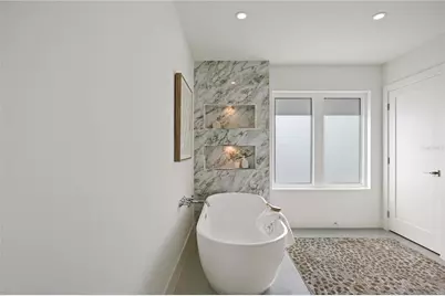 2590 Floyd Street, Sarasota, FL 34239 - Photo 37