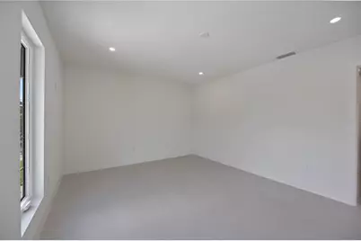 2590 Floyd Street, Sarasota, FL 34239 - Photo 53