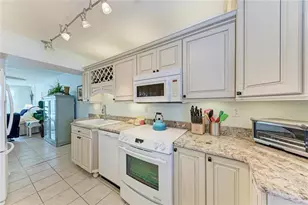 5200 Gulf Dr, Holmes Beach, FL 34217 - Photo 31