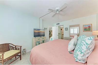 5200 Gulf Drive #107, Holmes Beach, FL 34217 - Photo 37