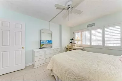 5200 Gulf Drive #107, Holmes Beach, FL 34217 - Photo 45