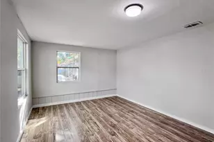 1008 37th St W, Bradenton, FL 34205 - Photo 15