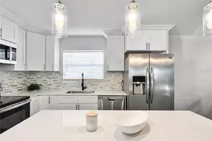 1008 37th St W, Bradenton, FL 34205 - Photo 11