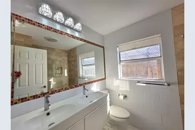 4527 Pike Avenue, Sarasota, FL 34233 - Photo 17