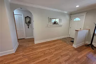 4527 Pike Ave, Sarasota, FL 34233 - Photo 9