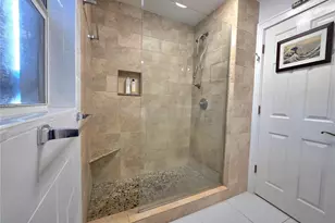 4527 Pike Ave, Sarasota, FL 34233 - Photo 17