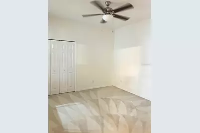 2921 Trustee Avenue, Sarasota, FL 34243 - Photo 9