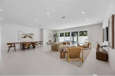 2596 Floyd Street, Sarasota, FL 34239 - Photo 15