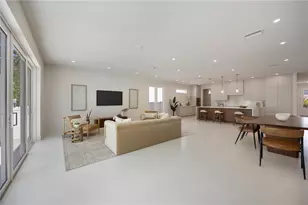 2596 Floyd St, Sarasota, FL 34239 - Photo 25