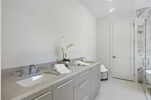 2596 Floyd St, Sarasota, FL 34239 - Photo 53