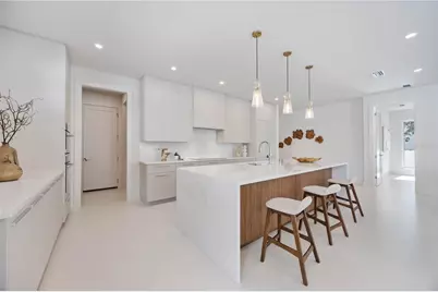 2596 Floyd Street, Sarasota, FL 34239 - Photo 9