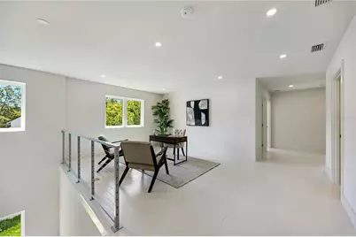 2596 Floyd Street, Sarasota, FL 34239 - Photo 55