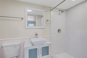 7797 W Gulf Blvd, Treasure Island, FL 33706 - Photo 17