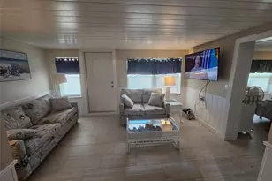 7797 W Gulf Blvd, Treasure Island, FL 33706 - Photo 9