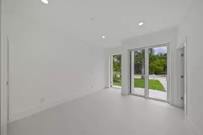 3500 Bay Shore Road, Sarasota, FL 34234 - Photo 31