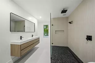 3500 Bay Shore Rd, Sarasota, FL 34234 - Photo 43